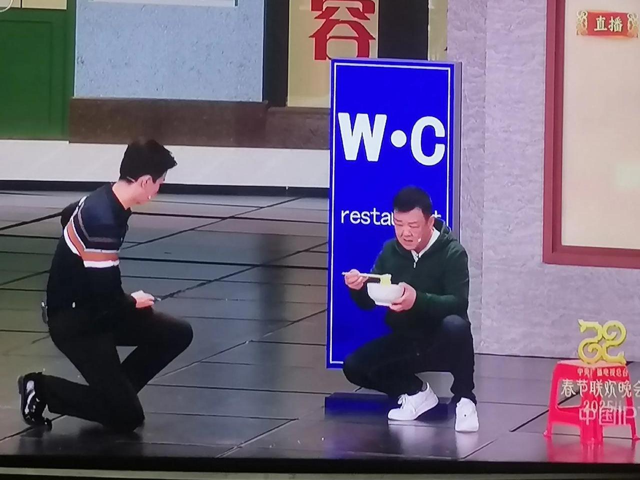 浓眉哥重返赛场，出色防守首场状态出色，皇家马德里观众沸腾！